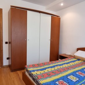 Bulevardul Chisinau – Basarabia – vanzare apartament  3 camere – renovat/mobilat