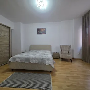 Metrou Universitate – Inchiriere apartament moderen 2 camere ! Centrala Proprie !