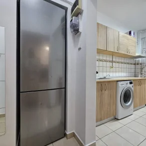 Universitate-metrou ! Inchiriere apartament 2 camere – centrala de apartament!