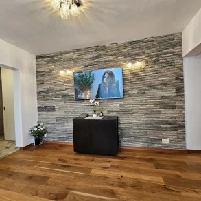 Unirii – Dimitrie Cantemir – inchiriere 3 camere – Totul NOU!