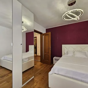 Unirii – Dimitrie Cantemir – inchiriere 3 camere – Totul NOU!