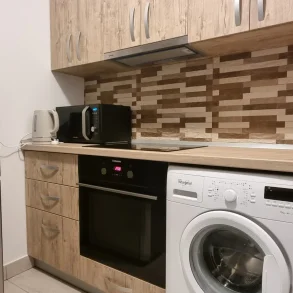 Cismigiu Parc /Sala Palatului-inchiriere apartament 2 camere! Centrala proprie !