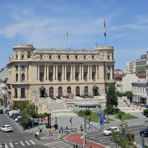 Apartament în inima Bucureștiului – acolo unde orașul prinde viață-UNIVERSITATE!