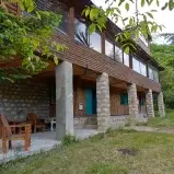 Vrancea – Nistoresti ! Vanzare ! Vila cu personalitate si potential turistic !